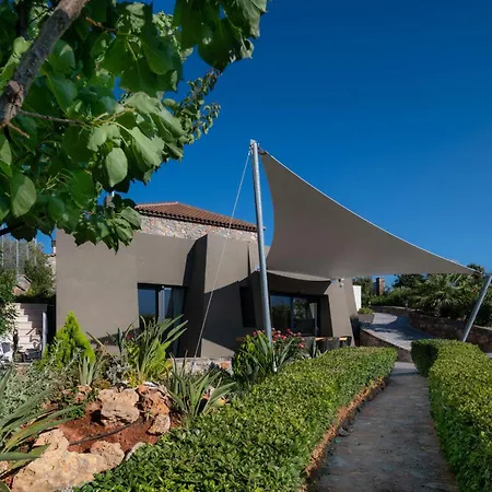 Lithari Luxury With Private Pool, Your Perfect Retreat, Crete Agios Nikolaos (Crete)